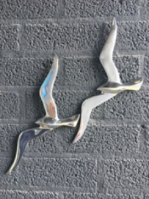 Pair of silhouette seagulls - like bird silhouette, aluminum.
